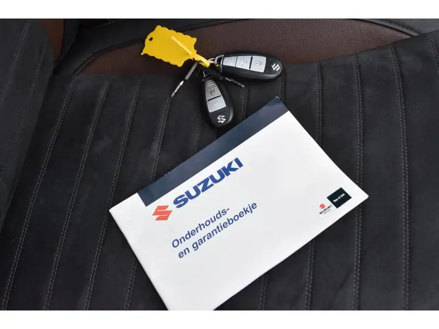 Suzuki Vitara 1.6 Experience NLse auto 2017 Benzine 27