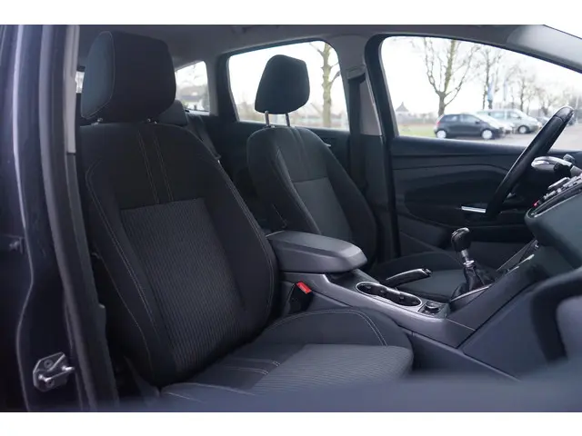 Ford C-MAX 1.0 Titanium 2013 Benzine 14