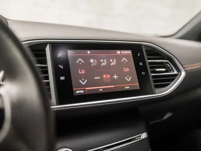 Peugeot 308 1.2 PureTech GT-Line 2019 Benzine 26