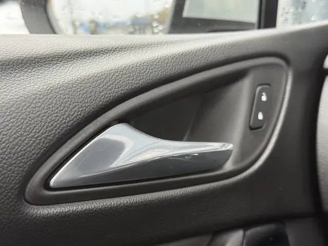 Opel Astra Sports Tourer 1.4 Innovation 2018 Benzine 31