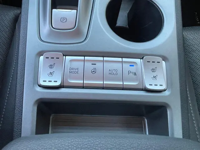 Hyundai Kona EV Premium 64 kWh 2020 Elektrisch 36