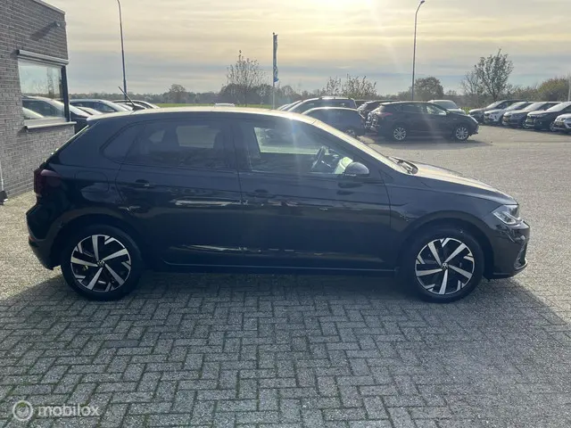 Volkswagen Polo 1.0 TSI Life nieuw model 2021 Benzine 6