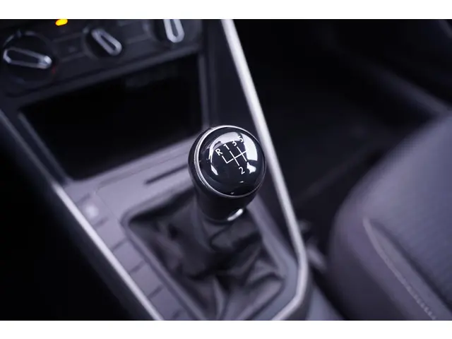 Volkswagen Polo 1.0 TSI Polo Comfortline 2019 Benzine 37