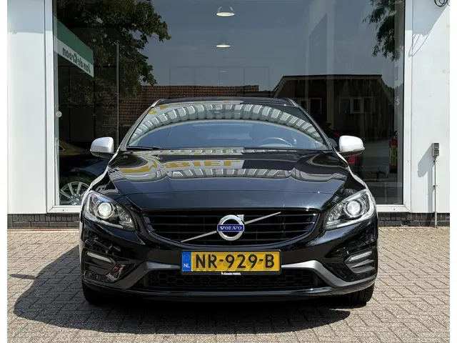Volvo V60 1.5 T3 R-Design Aut. 2017 Benzine 14