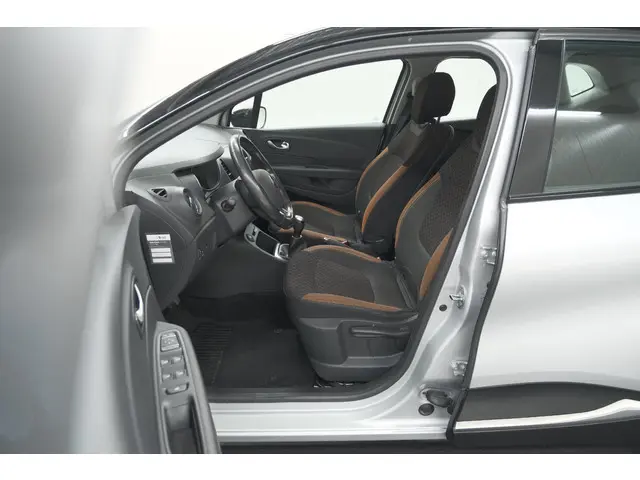 Renault Captur TCe 90 Intens 2018 Benzine 21