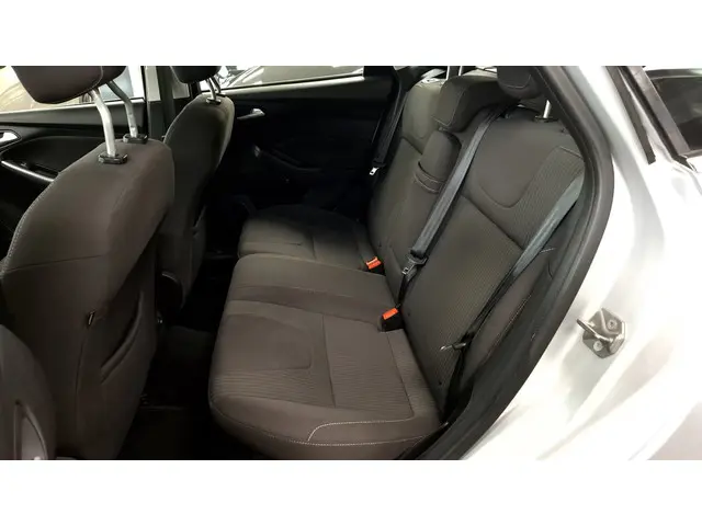 Ford Focus Wagon 1.0 EcoBoost Titanium 2013 Benzine 9