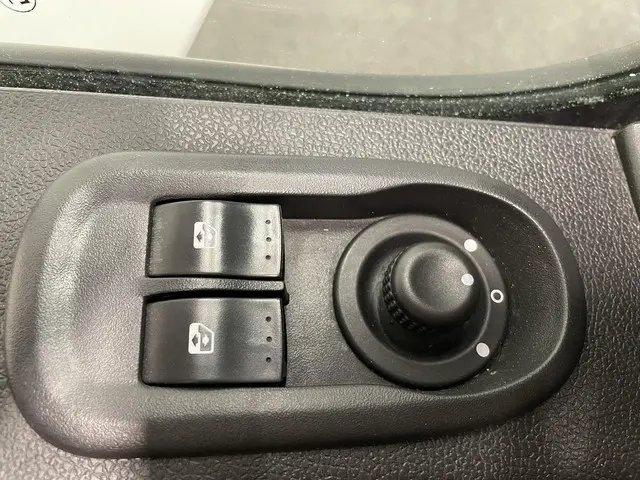 Renault Master T35 2.3 dCi L2H2 130PK 2019 Diesel 14