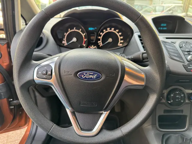 Ford Fiesta 1.25 Titanium 2015 Benzine 17