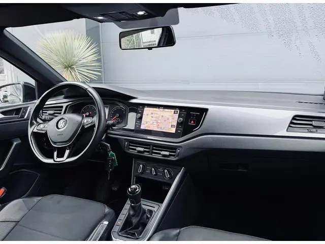 Volkswagen Polo 1.0 TSI Comfortline 2019 Benzine 5