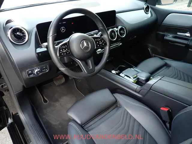 Mercedes-Benz B-Klasse 180D 2019 Diesel 7