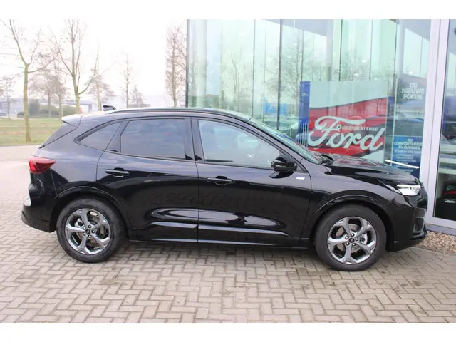 Ford Kuga 2.5 FHEV ST-Line 2025 Hybride Benzine 5