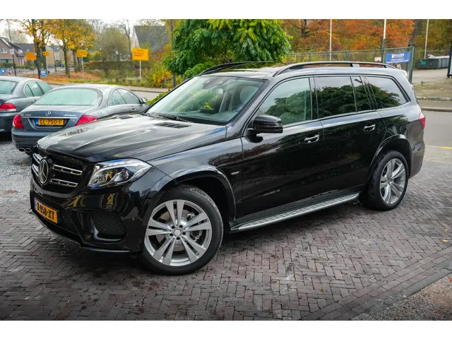 Mercedes-Benz GLS 400 4MATIC 2019 Benzine 33