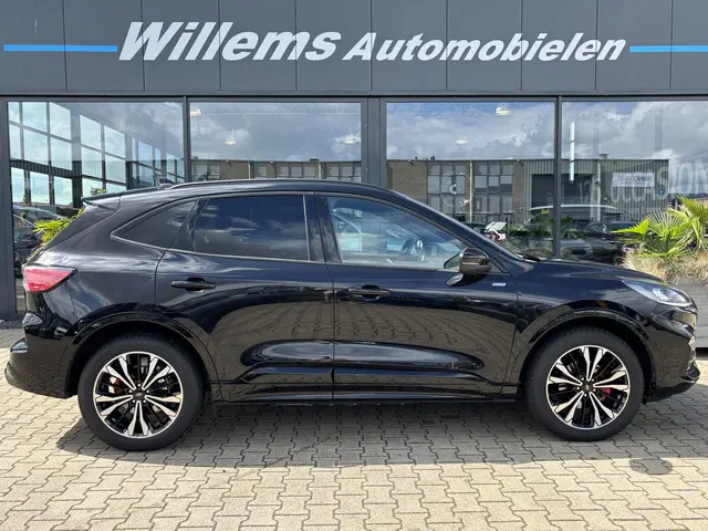 Ford Kuga 2.5 PHEV ST-Line X 2023 Hybride Benzine 4