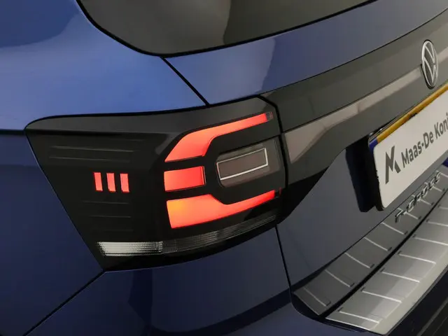 Volkswagen T-Cross 1.0TSI/110PK Style 2023 Benzine 30