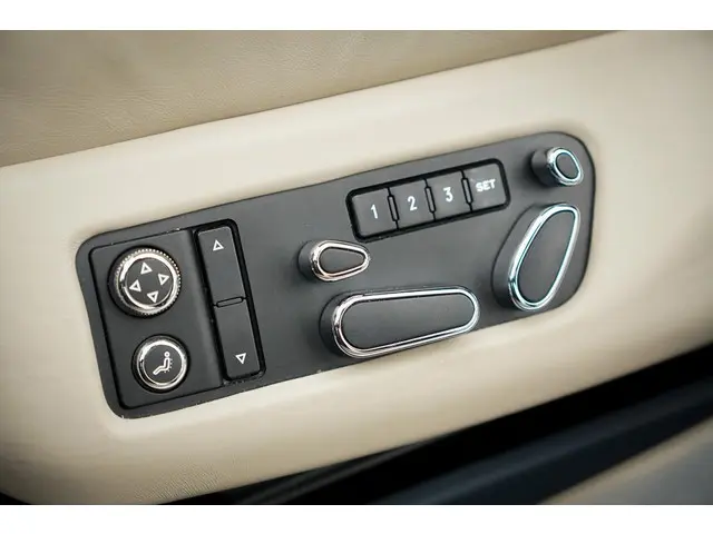 Bentley Flying Spur 6.0 W12 2016 Benzine 37