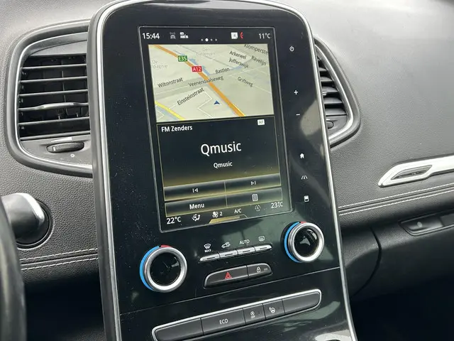 Renault Scénic 1.2 TCe Bose 2017 Benzine 31