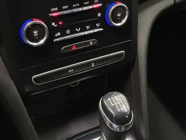 Renault Mégane 1.5dCi Grijs Kenteken Euro 6! 2019 Diesel 15