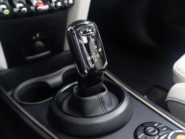 MINI Countryman Cooper Aut. 2021 Benzine 30