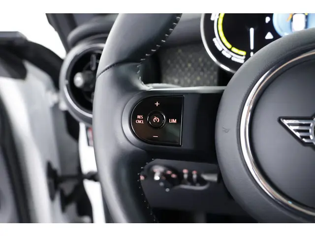 MINI Electric Mini Cooper 2023 Elektrisch 19