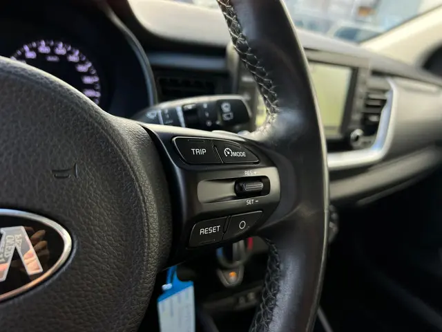 Kia Stonic 1.0 T-GDi DynamicLine 2019 Benzine 16