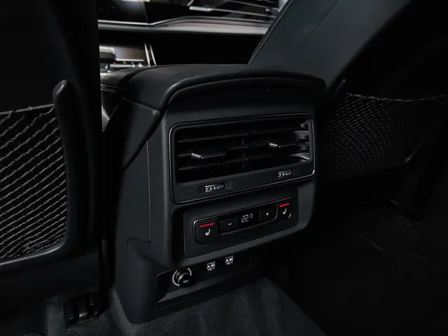 Audi Q7 60 TFSI e Competition 2020 Hybride Benzine 41
