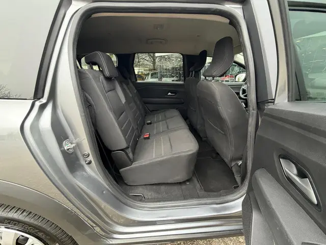 Dacia Jogger 1.0 TCe 110 Expression 7p. 2023 Benzine 9