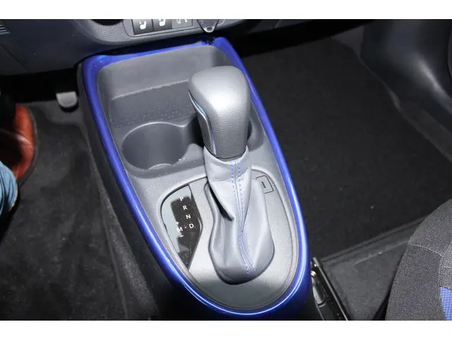 Toyota Aygo X 1.0 VVT-i S-CVT Pulse Automaat 2024 Benzine 26