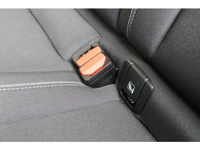 Volvo XC40 Recharge Core 70 kWh 2022 Elektrisch 23