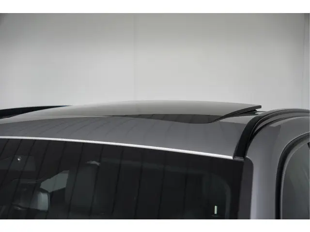 BMW X1 18i sDrive Aut. 2024 Benzine 57