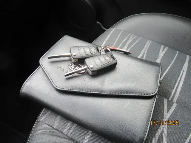 Kia Venga 1.6 CVVT Super Pack 2013 Benzine 21