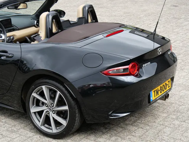 Mazda MX-5 1.5 CHAIRO/ LEER/ BOSE/ 18INCH/ DAB/ 2018 Benzine 20