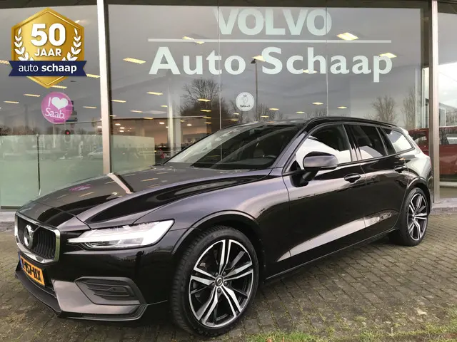 Volvo V60 2.0 B3 Momentum Advantage Automaat 2020 Benzine