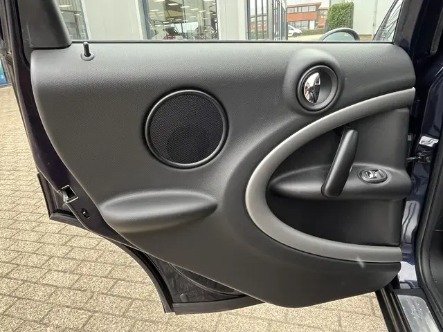 MINI Countryman 1.6 One Knockout Edition 2014 Benzine 20