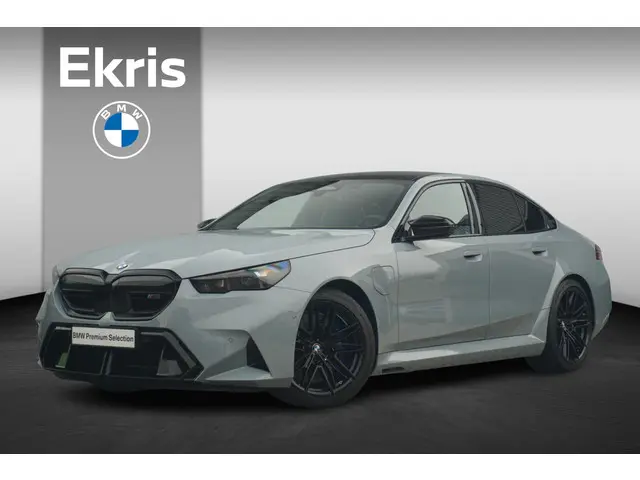 BMW M5 Sedan 2025 Hybride Benzine