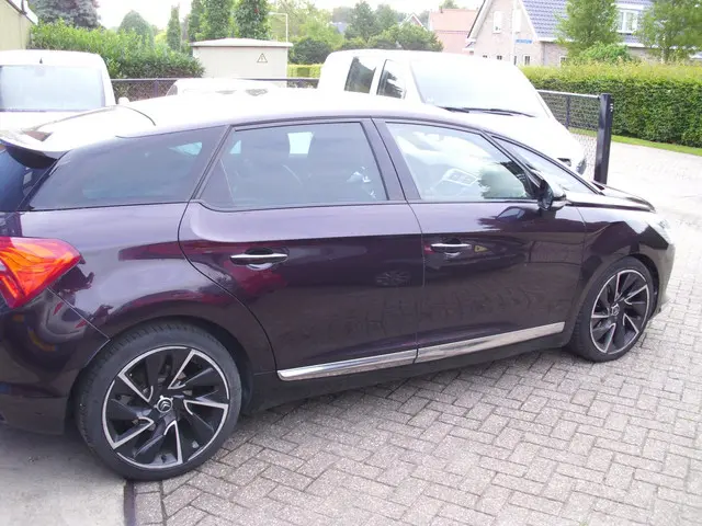 Citroën DS5 1.6 THP Sport Chic 2014 Benzine 3