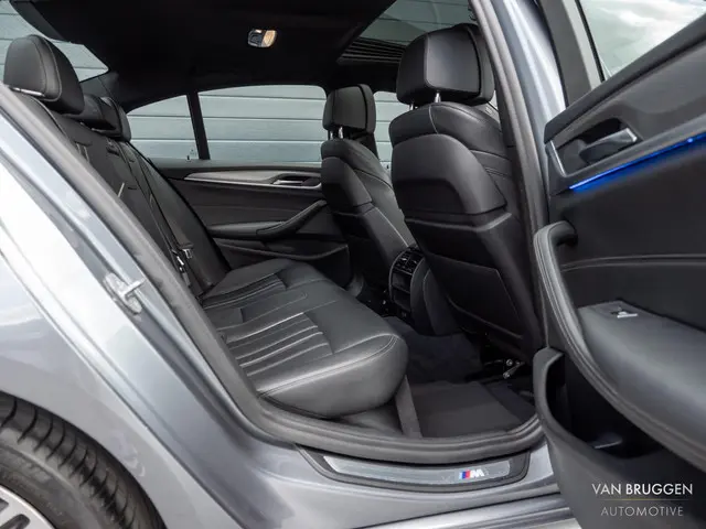 BMW 5 Serie 520i High Executive M-Sport 2019 Benzine 22