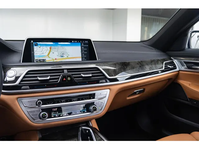 BMW 7 Serie Sedan 745e 2021 Hybride Benzine 9