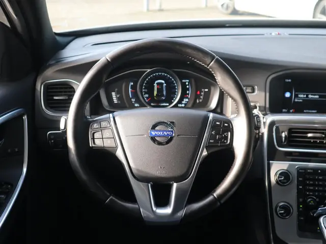 Volvo V60 1.5 T3 Ocean Race 2016 Benzine 8