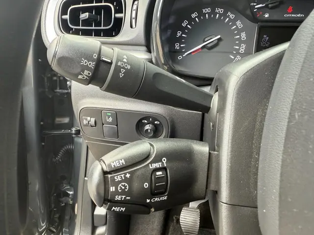 Citroën C3 1.2 PureTech Feel 105g 2017 Benzine 19