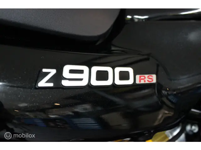Kawasaki Z900RS SE 2022 Benzine 4