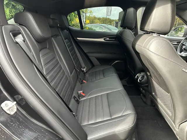 Alfa Romeo Stelvio 2.0 T AWD Veloce 2022 Benzine 34