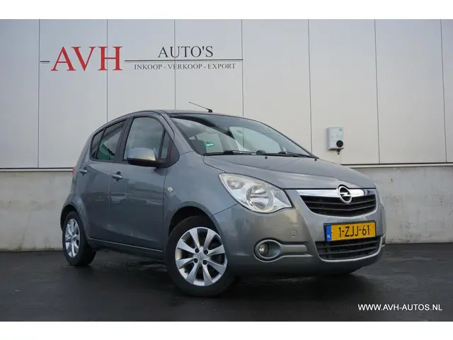 Opel Agila 1.0 Berlin 2015 Benzine 2