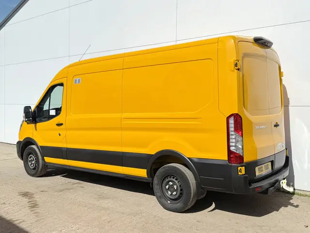 Ford Transit 2.0 TDCI 170pk 2021 Diesel 2
