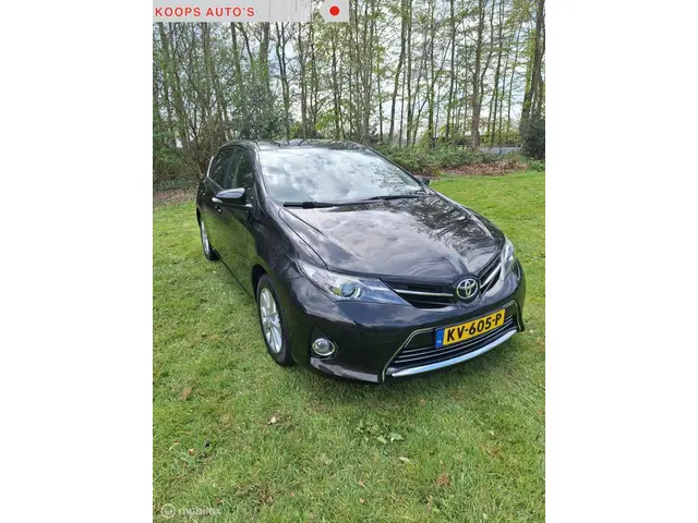 Toyota Auris 1.6 Aspiration 2014 Benzine 2