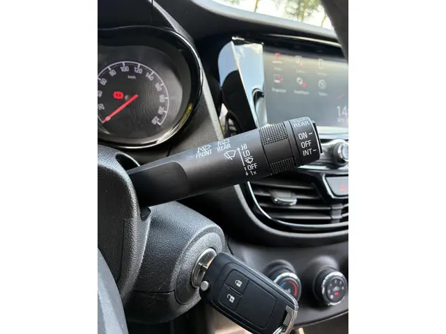 Opel KARL 1.0 Rocks Online Edition 2018 Benzine 29