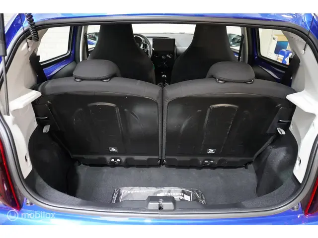 Peugeot 108 1.0 e-VTi Active 2019 Benzine 24