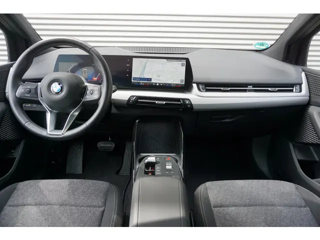 BMW 2 Serie Active Tourer 216i 2024 Benzine 9