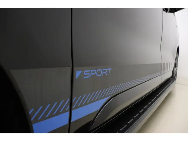 Peugeot Expert 2.0 BlueHDI Standard Sport 2021 Diesel 17