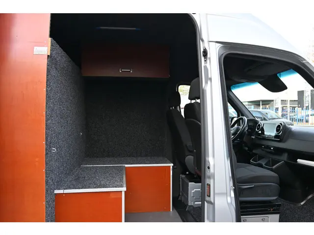 Mercedes-Benz Sprinter 319 CDI 3.0 V6 L2H2 2018 Diesel 9