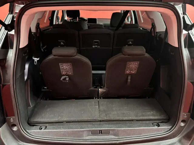 Peugeot 5008 1.2 PureTech Active 2017 Benzine 15